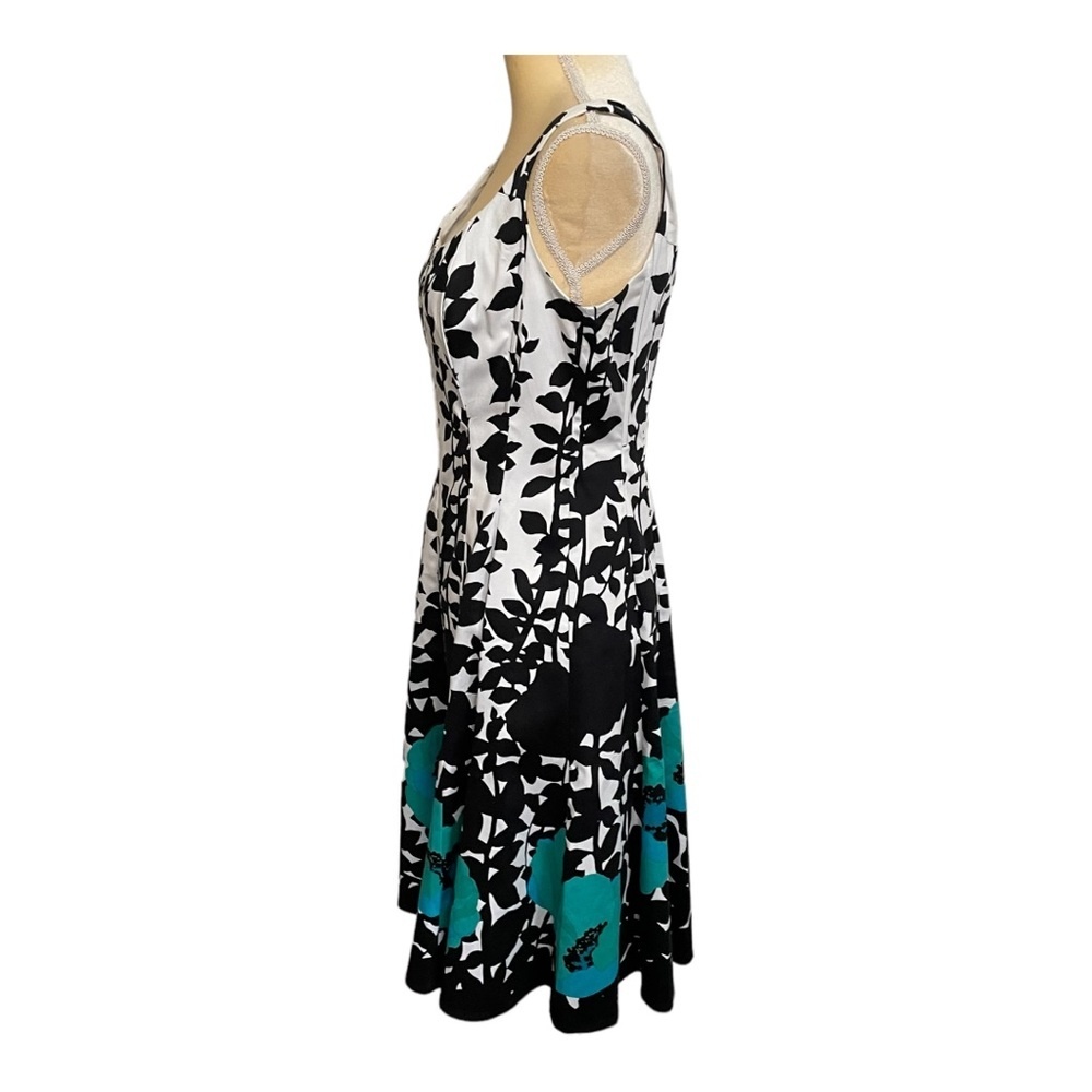 Jones New York Fit & Flare Floral Sleeveless Scoop Neck Dress Black White Sz 10 - Picture 5 of 12